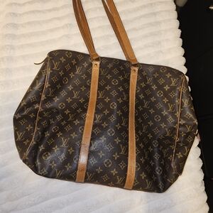 Louis Vuitton Monogram Tote Bag